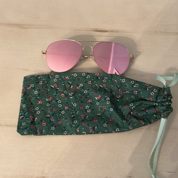 Aviator style sunglasses - Picture 7 of 7